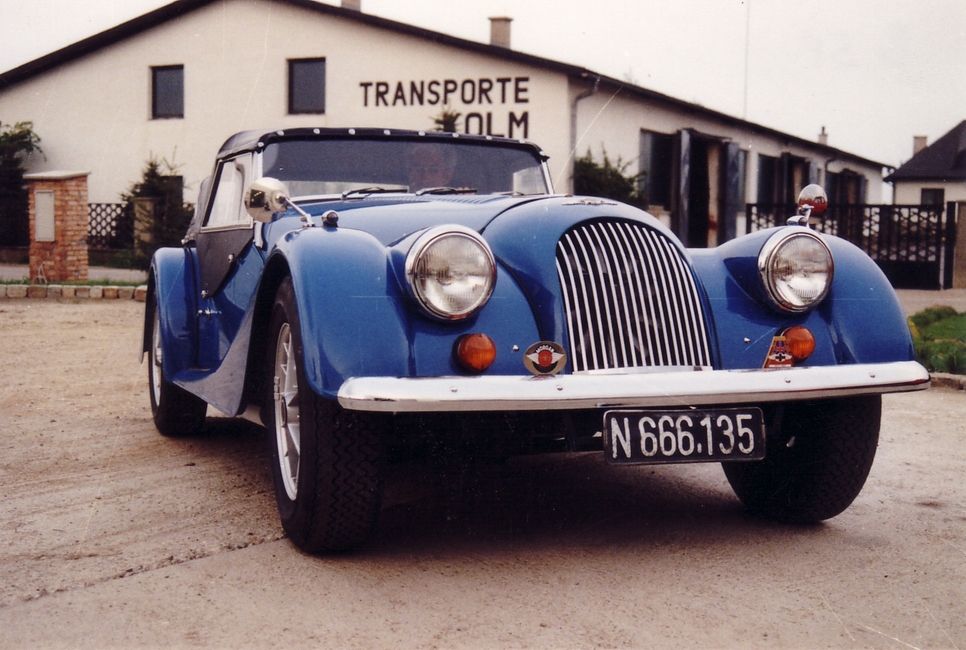 Blaues Auto